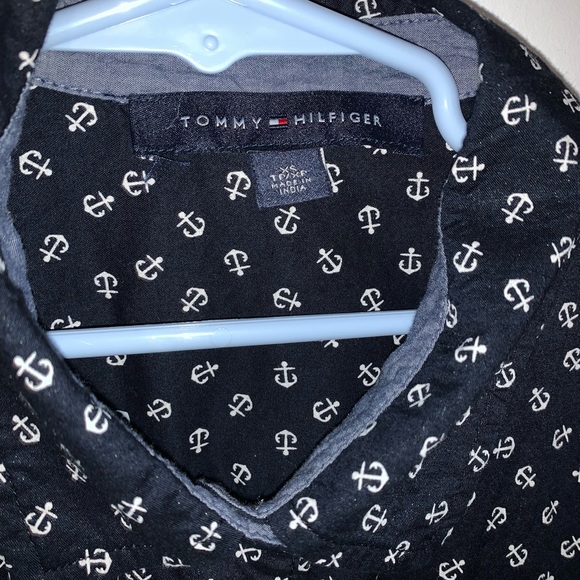 Xs Tommy Hilfiger Navy Button Up - Picture 3 of 3